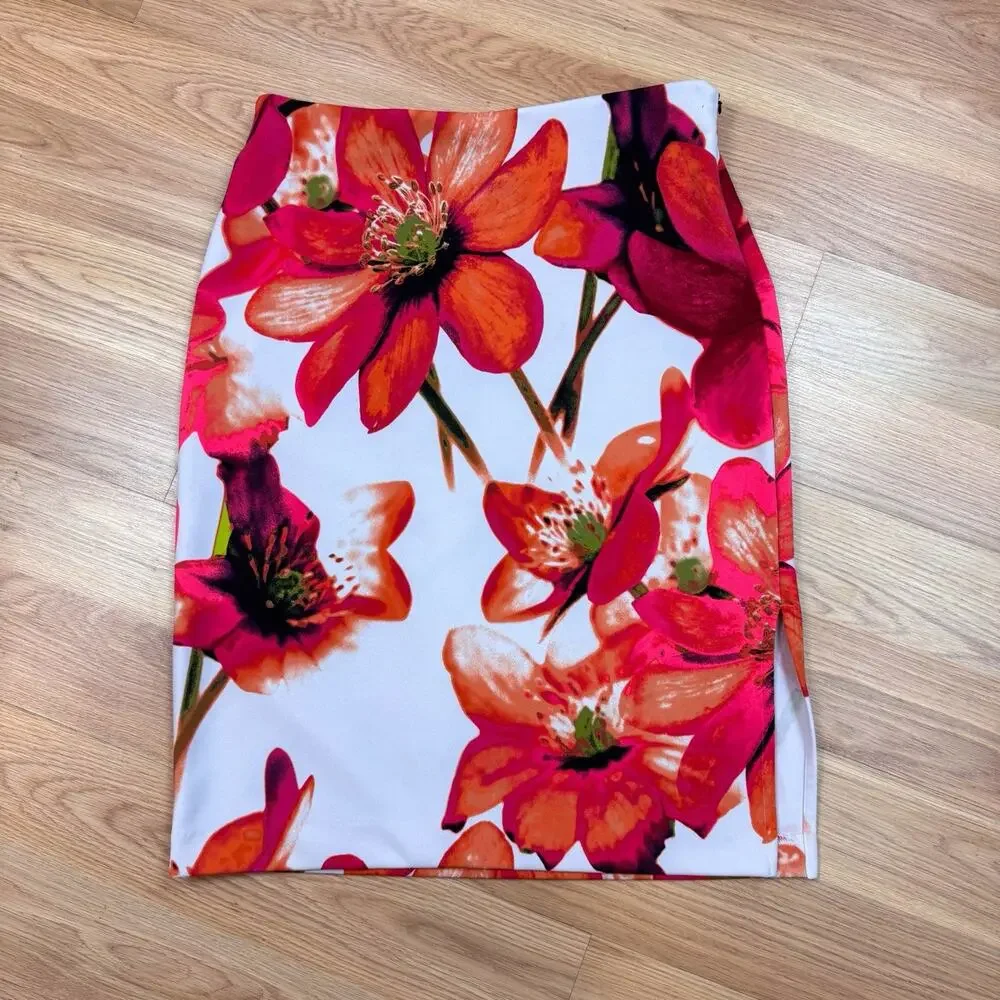 Worthington Women’s Medium Skirt White Pink Floral Hawaiian Tropical Bright